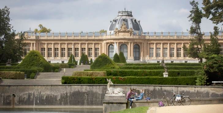 Fietsers aan het AfricaMuseum